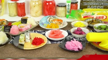 ピンクと白の寿司にはみょうが、寿司には生姜のマリネ